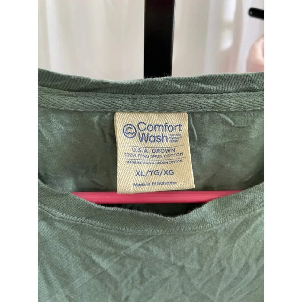 Men's Comfort Wash Green Graphic Tee Size XL